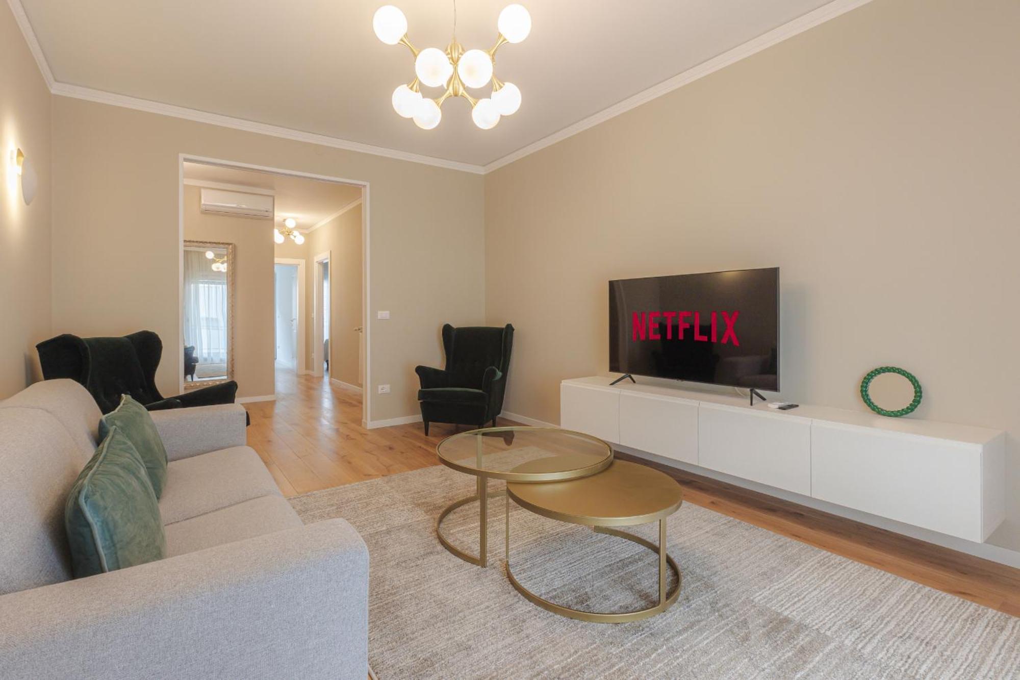Family&Friends Apartment Триест Екстериор снимка