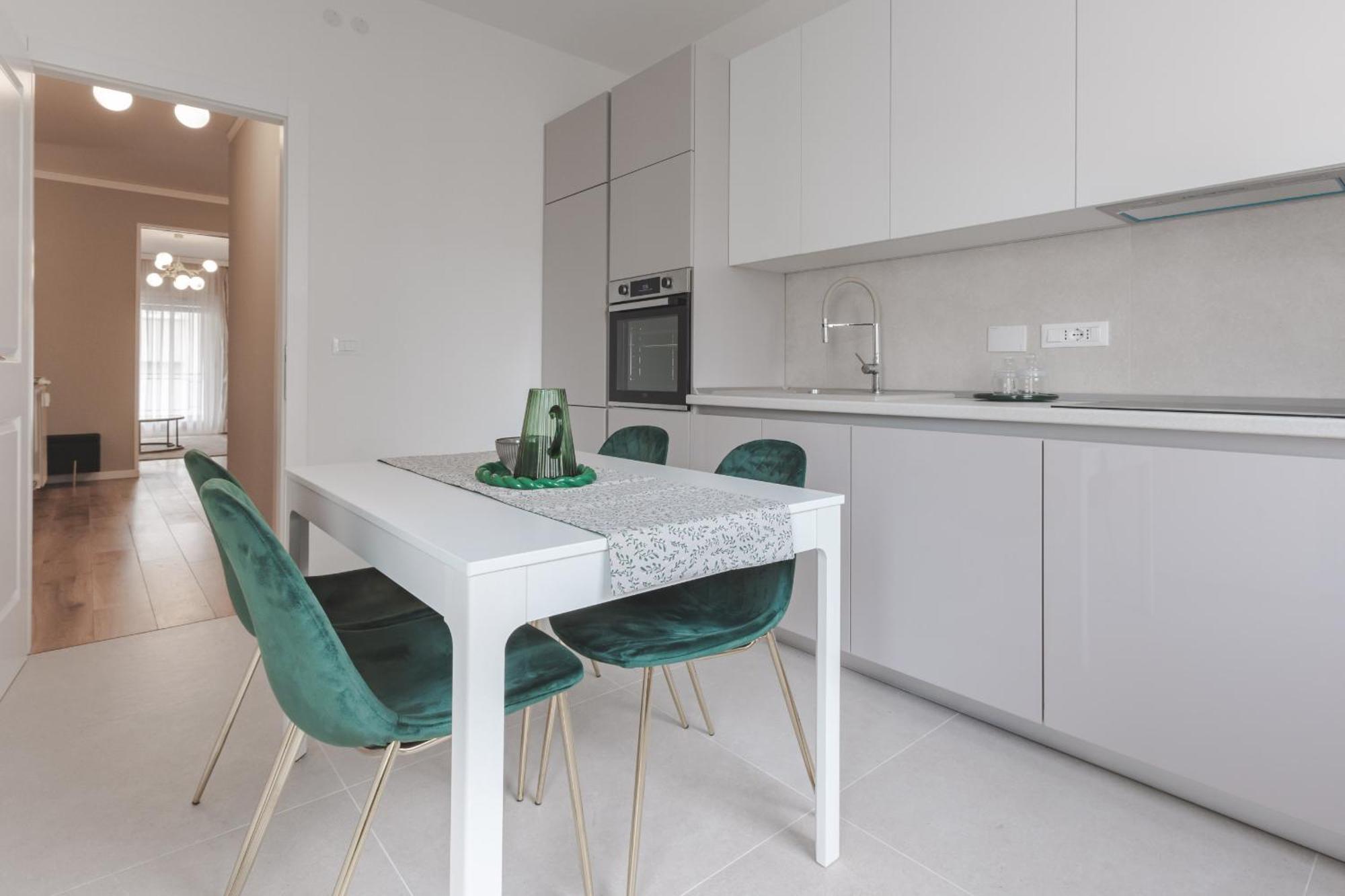 Family&Friends Apartment Триест Екстериор снимка